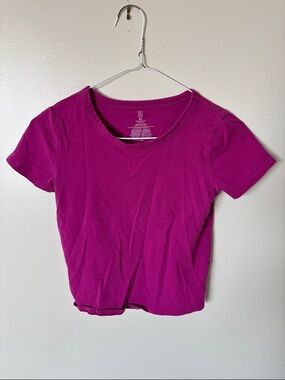Women's Fuchsia Short Sleeve Crewneck Top